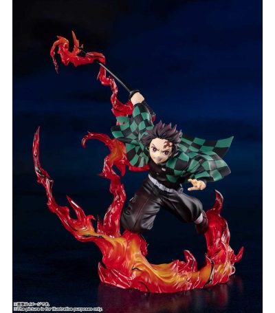 demon-slayer-kimetsu-no-yaiba-figuarts-zero-tanjiro-kamado-total-concentration-breathing